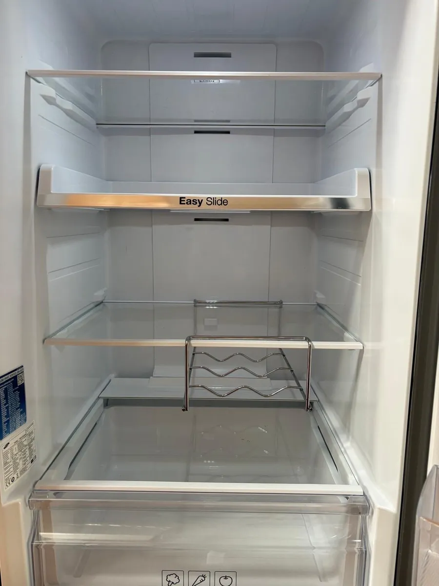 Samsung Fridge Freezer - Image 3