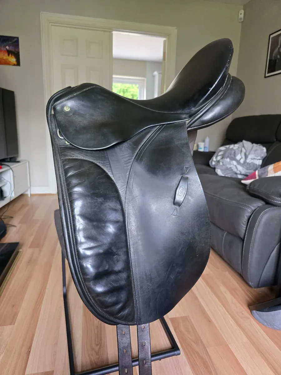 17" Black Jeffries saddle - Image 4
