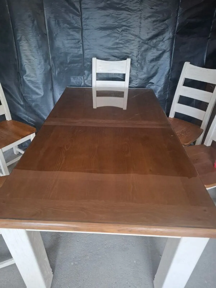 Dining Table and Chairs - Image 3