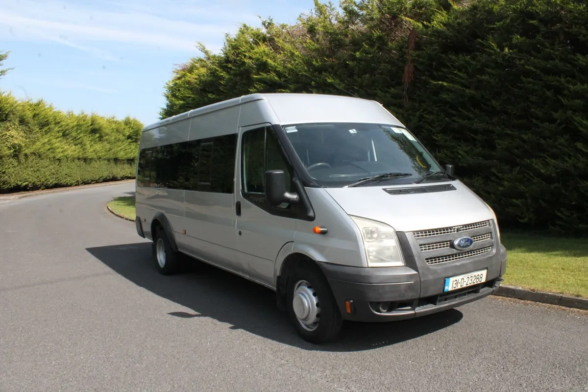 Mini Bus Ford Transit 2013  ****FRESH CVRT**** - Image 1