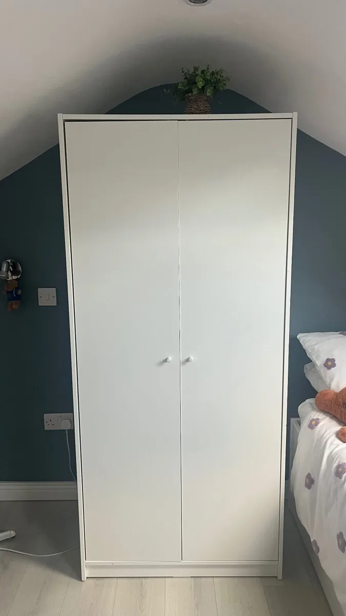 Wardrobe - Image 2