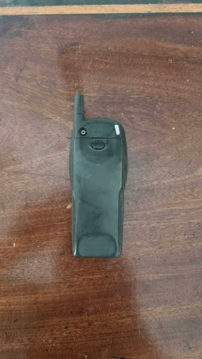 Nokia 7110 - Image 3