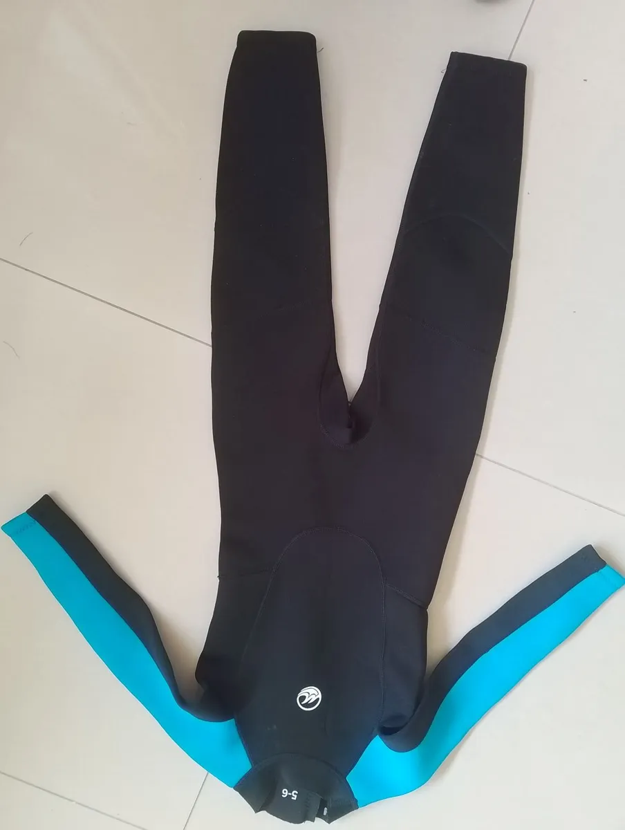 Wetsuit