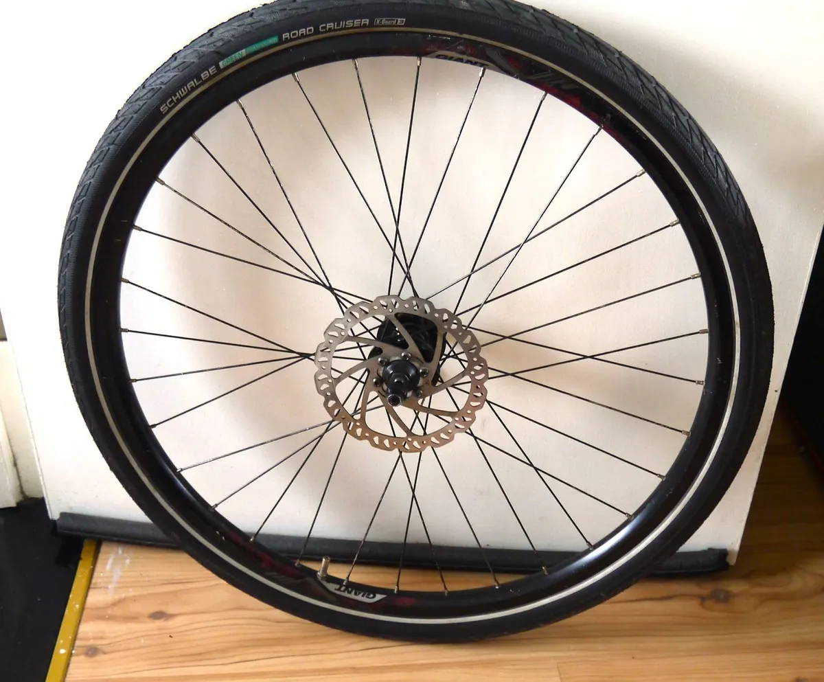 26" front Giant Disc wheel - New tyre and tube - Image 1