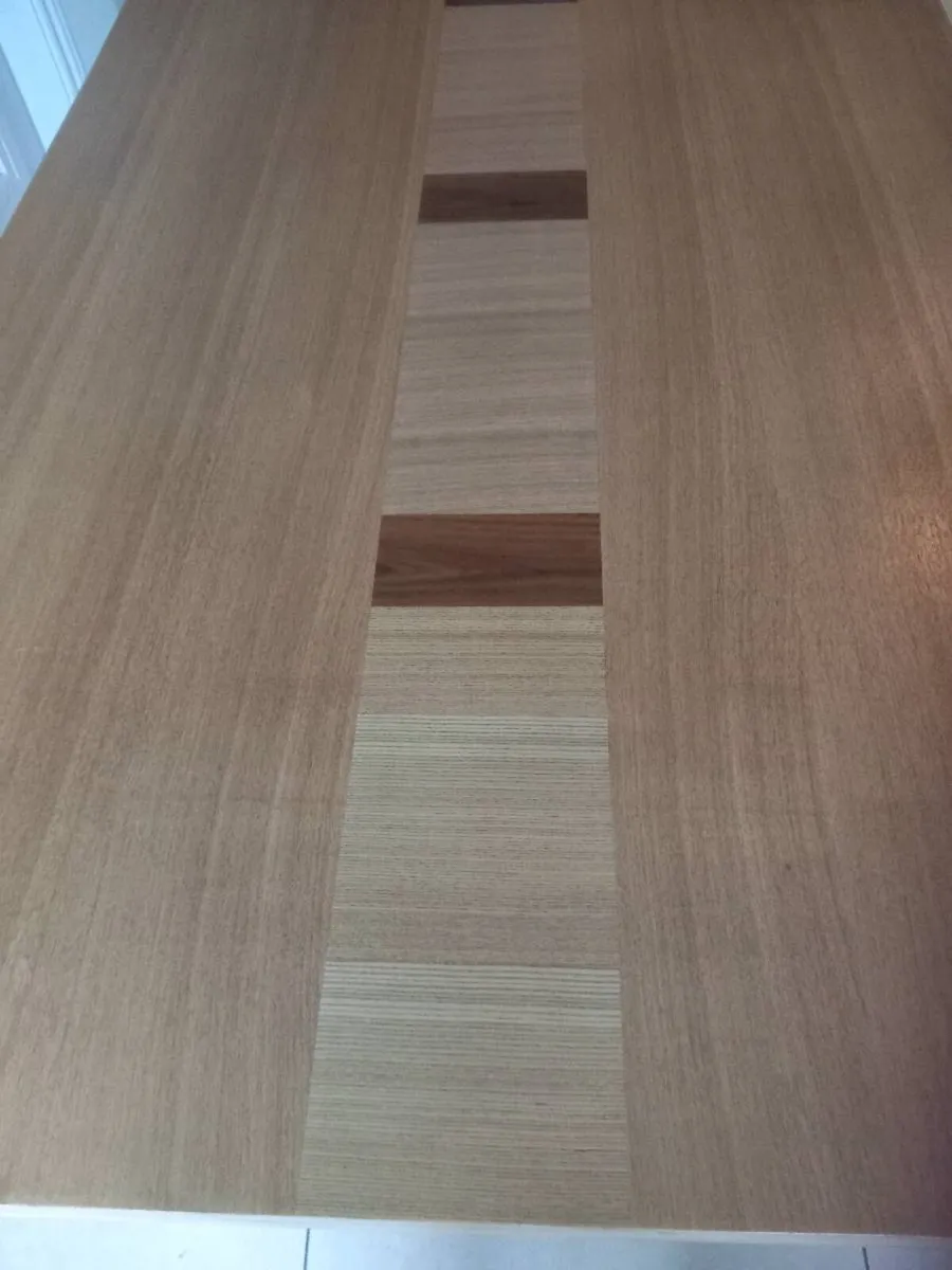 Oak dining room table - Image 4