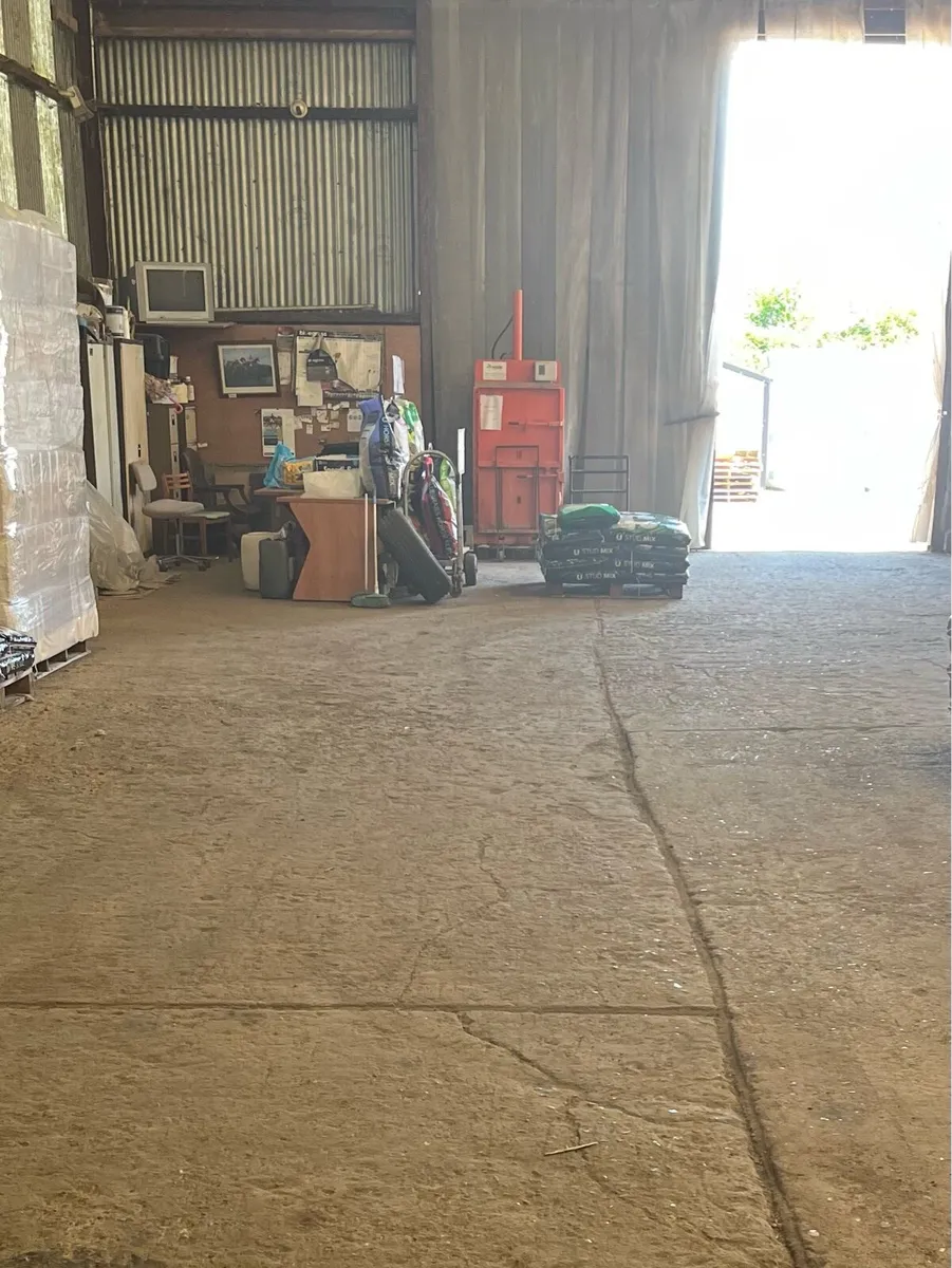 Yard and workshop for rent - Image 2