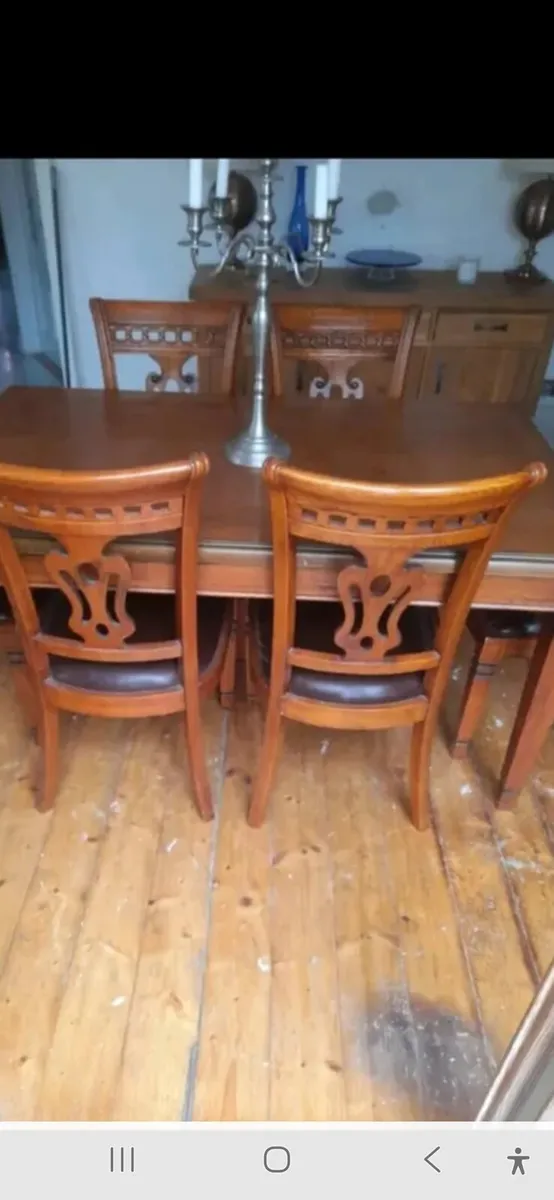 Table and 6 chairs - Image 4