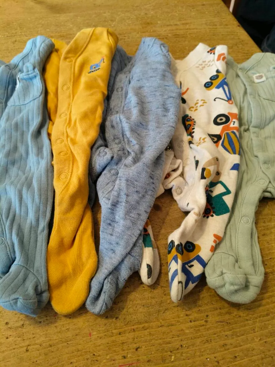 Newborn boys Babygrows Tesco.
Upto 7.5 lbs. - Image 3