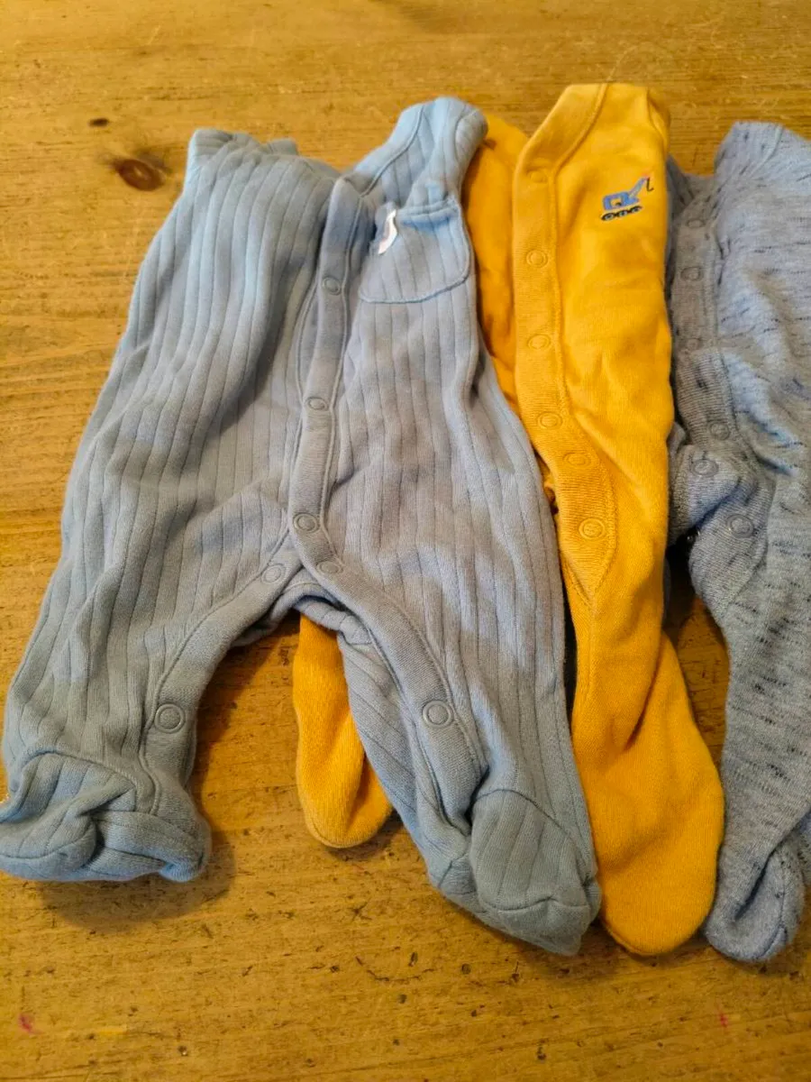 Newborn boys Babygrows Tesco.
Upto 7.5 lbs. - Image 4