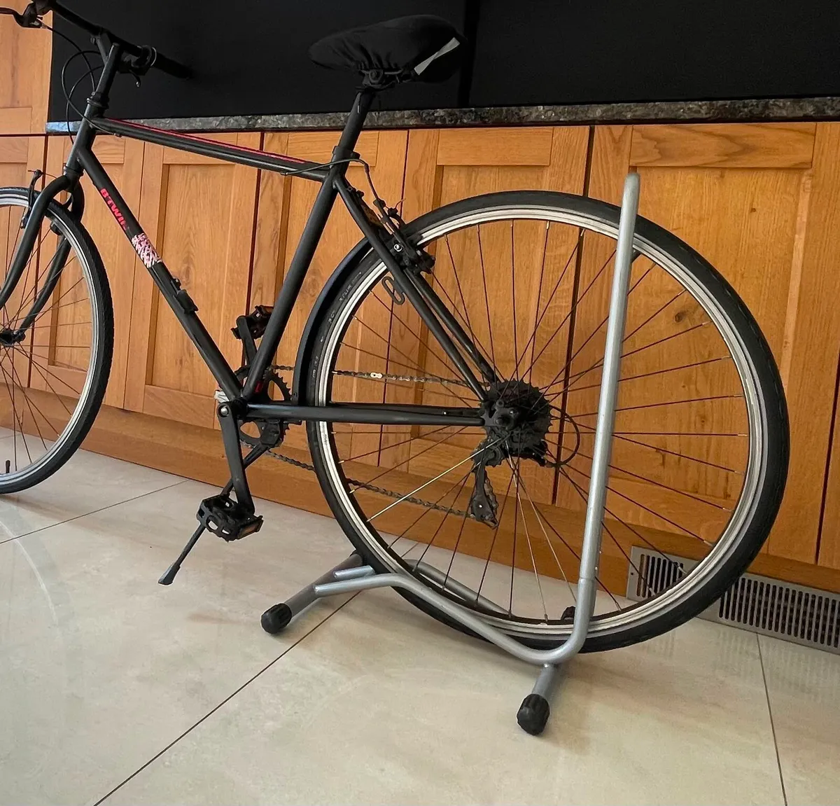 B twin bicycle 
FULLY SERVICED - Image 4