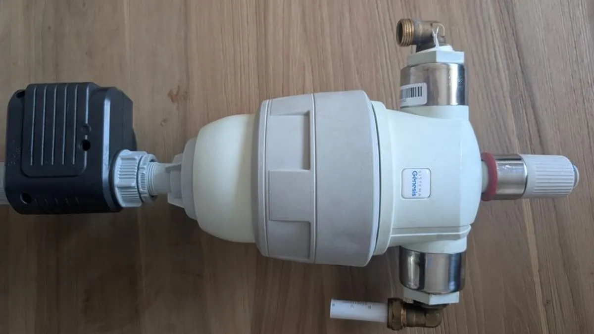 Sistema Genesis Salt-Free Whole-House Water Treatment System - Image 1
