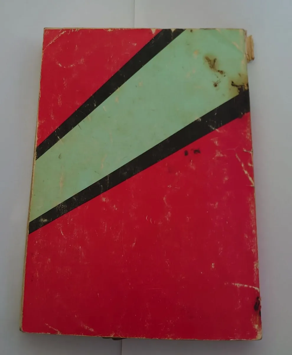 Massey Ferguson 2000 series Original book - Image 3