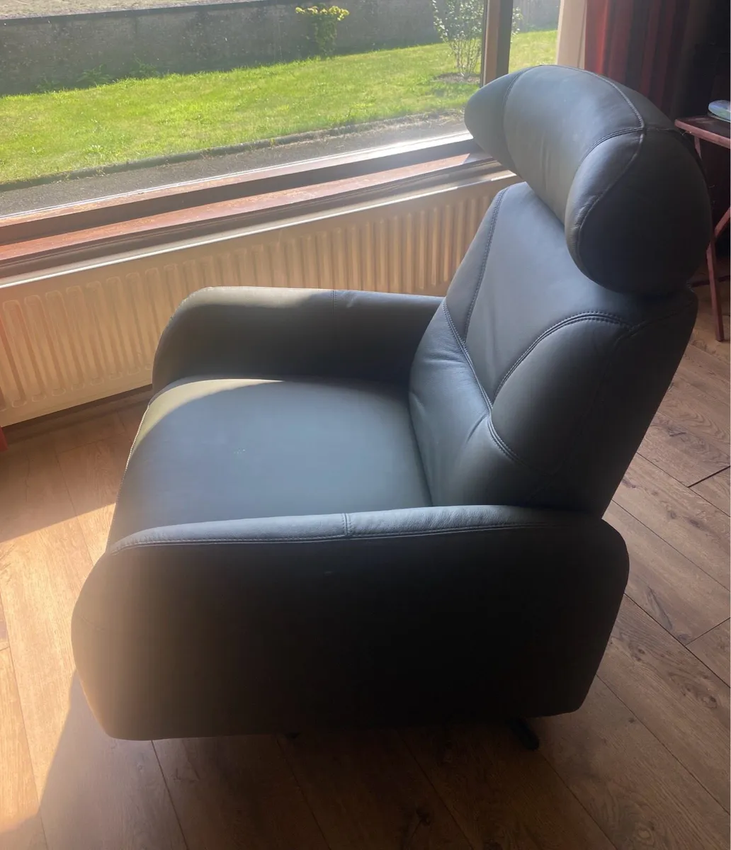 ALEXIO Olive Leather Power Recliner Armchair - Image 1