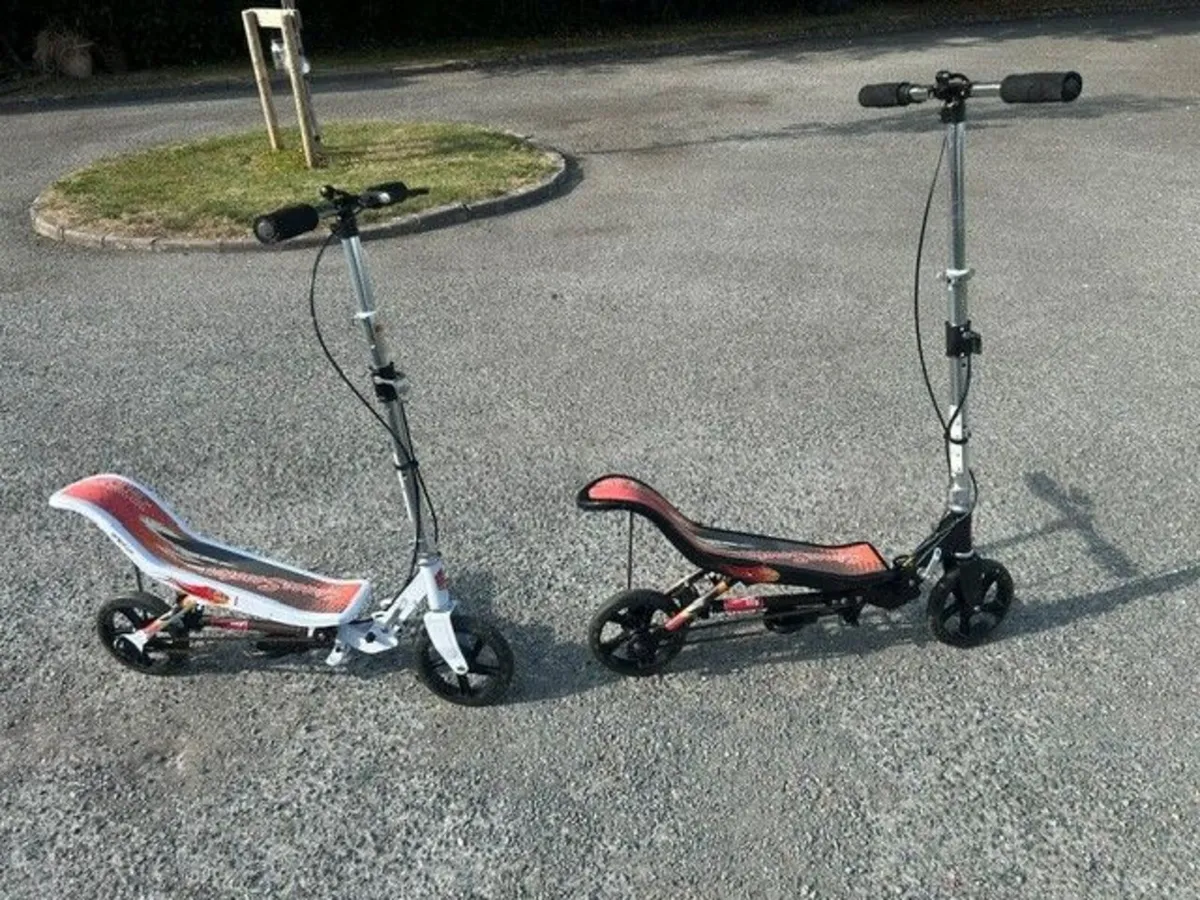 Space Scooter - Image 2