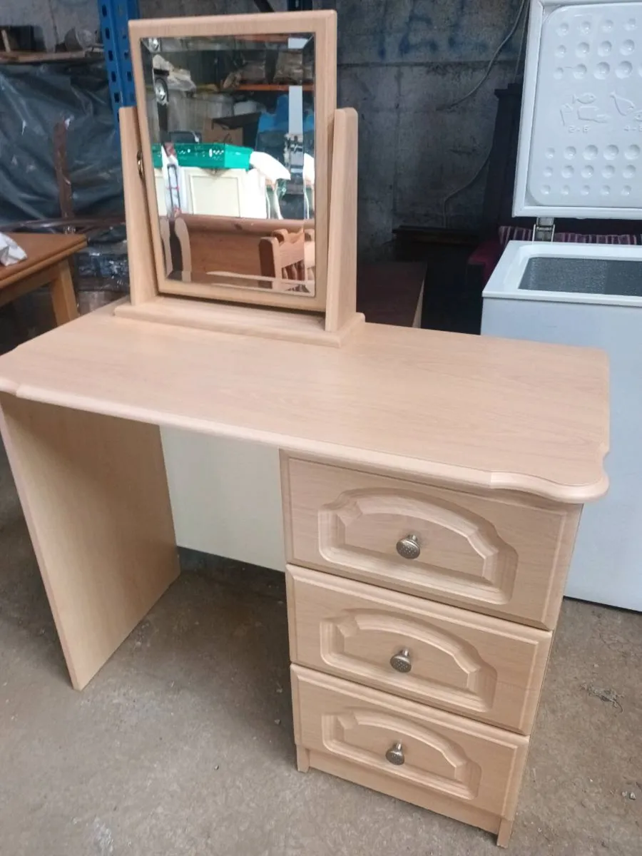 Dressing Table - Image 1