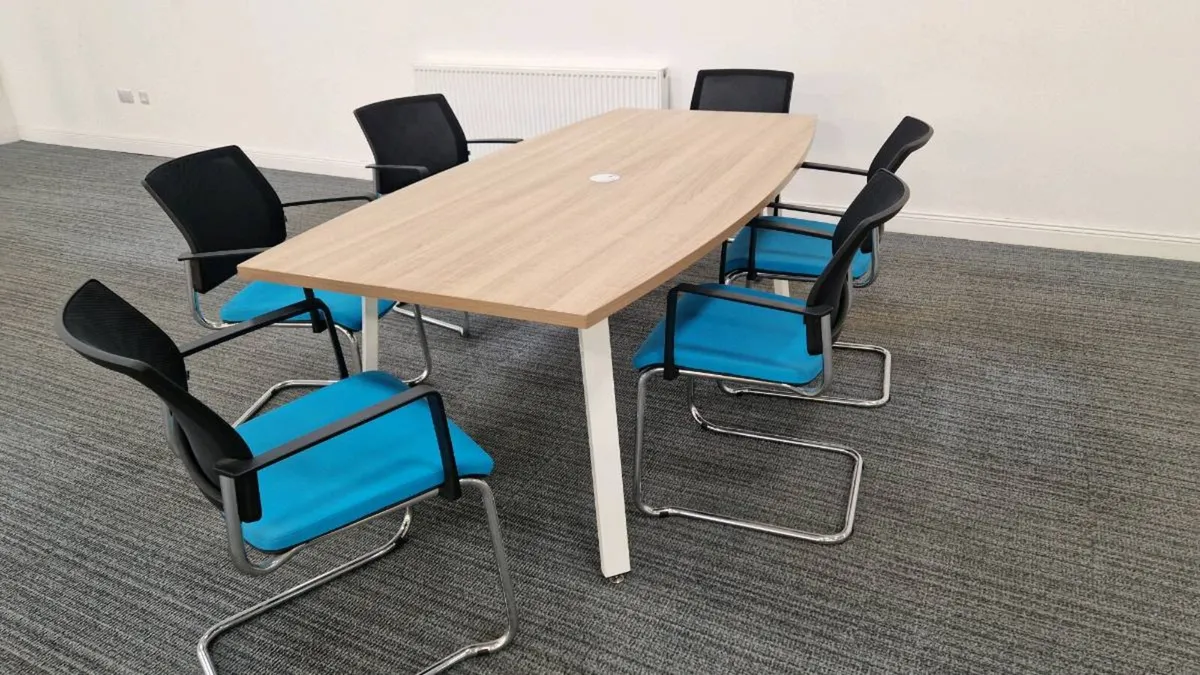 Boardroom Table and 6 Chairs - Image 1