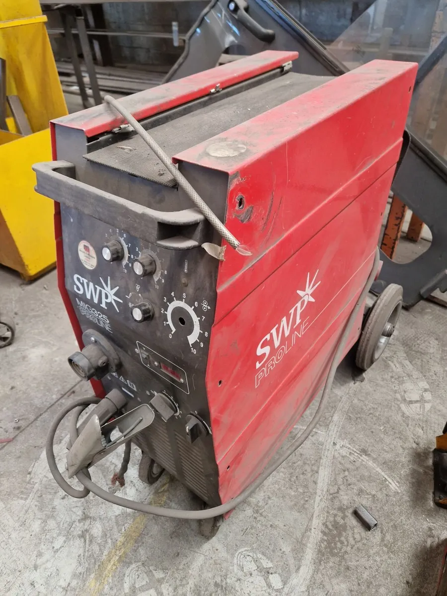 Welder - Image 1