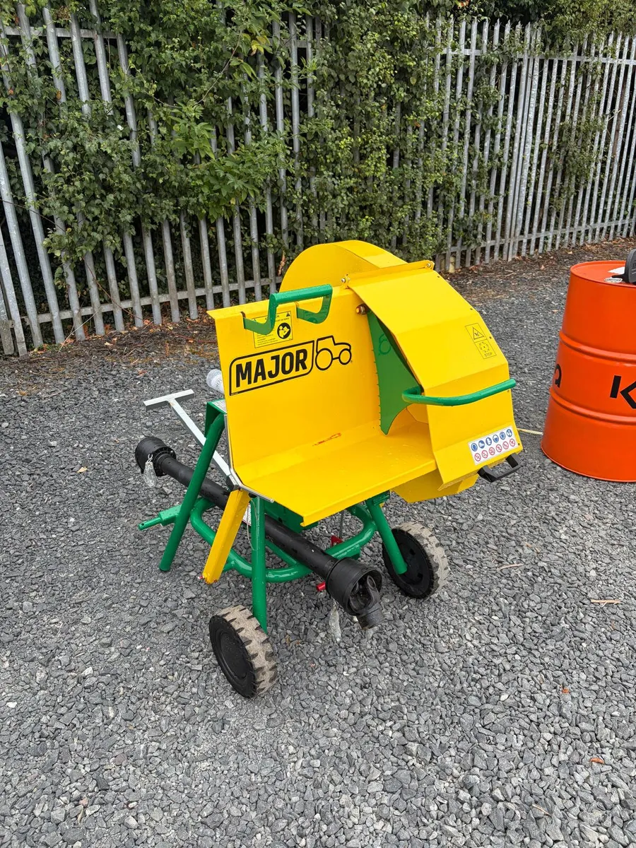 Major PTO Swinging Saw Bench - Image 1