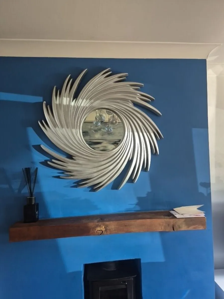 Silver Mirror - Image 3
