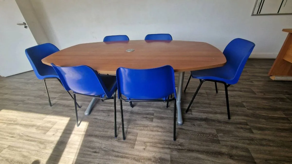 Boardroom Table and 6 Chairs - Image 2