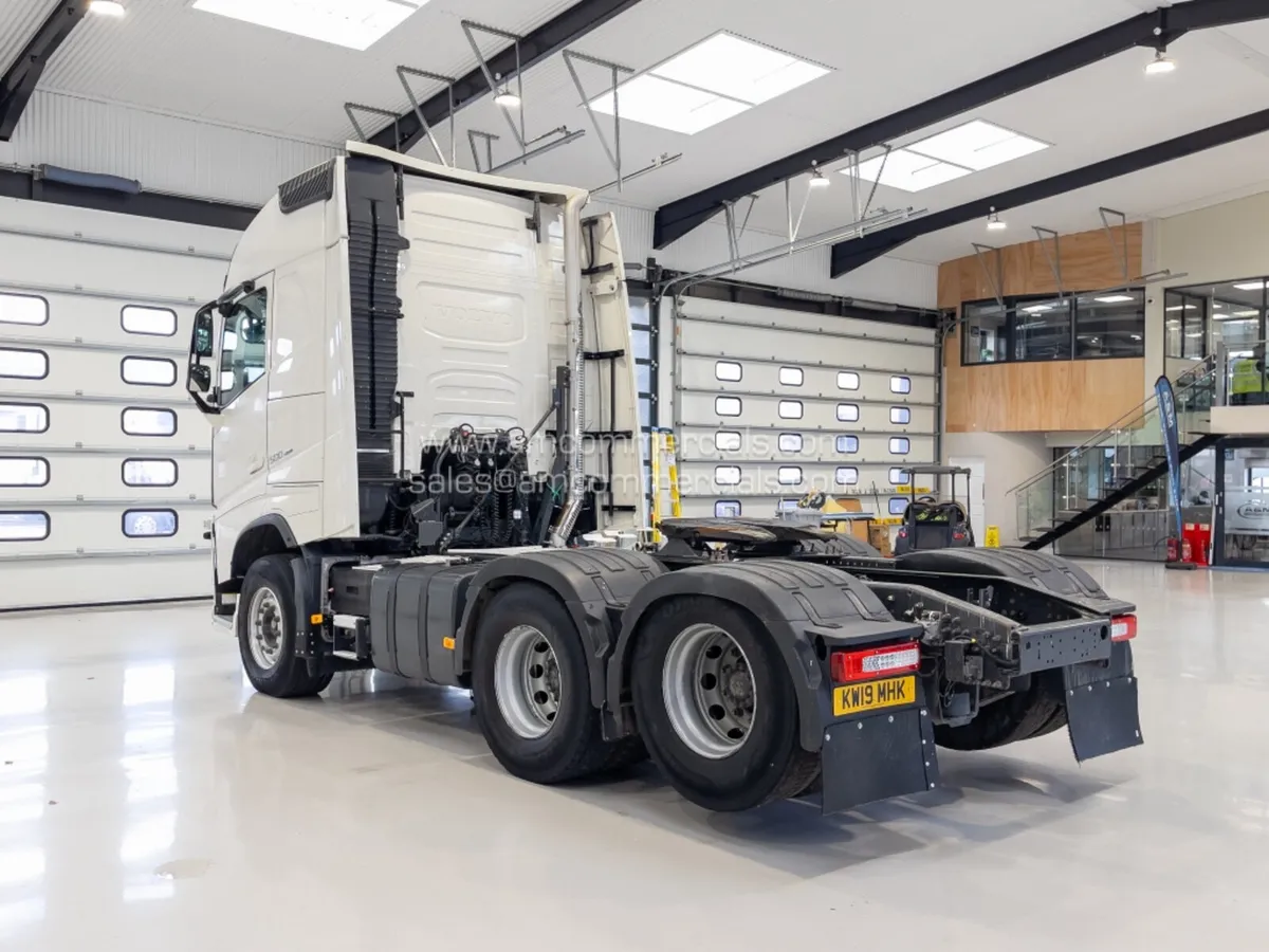 2019 VOLVO FH 500 Globetrotter XL Double drive tag - Image 4