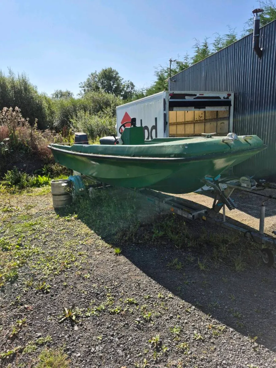 Boat - Image 1