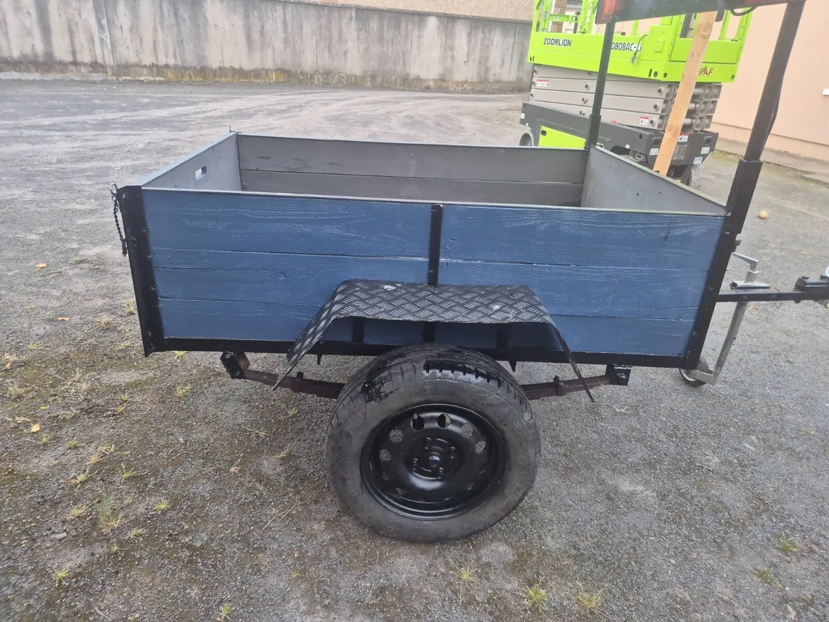 CAR TRAILER - Image 1