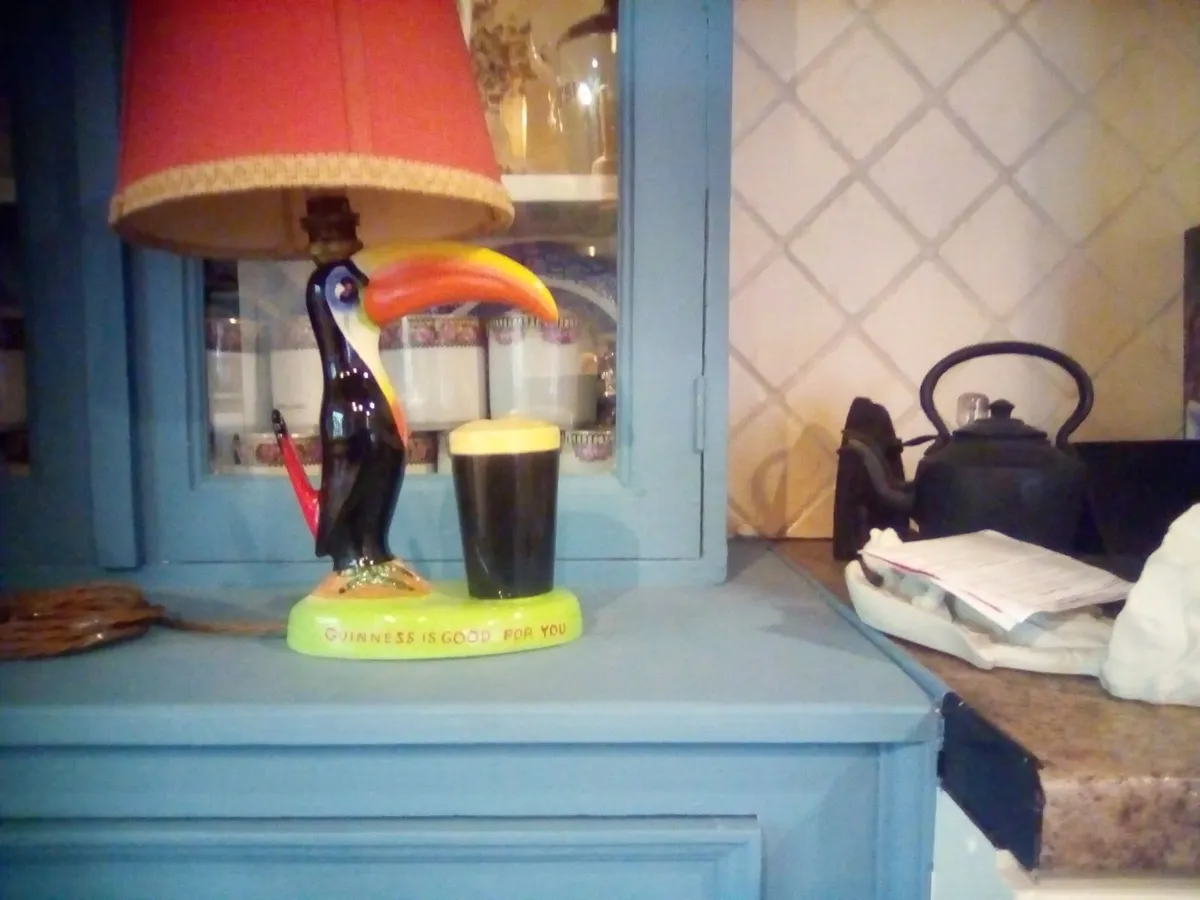 Old guinness tucan lamp original made by arklow po - Image 4