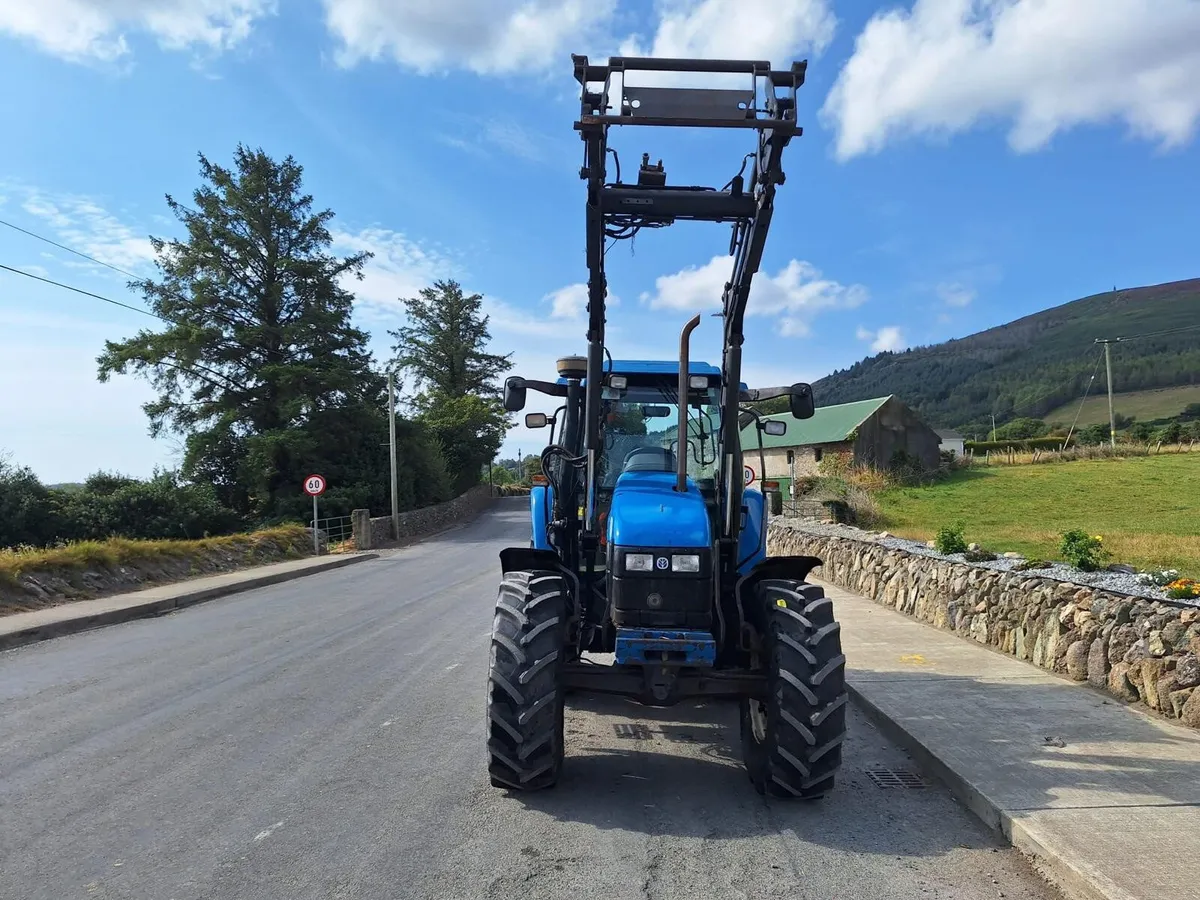 2000 New Holland TS100 - Quicke 640 - 8766 Hrs - Image 4