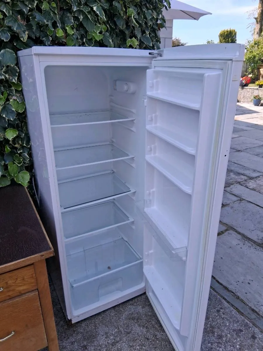 A Class Beka Fridge - Image 2
