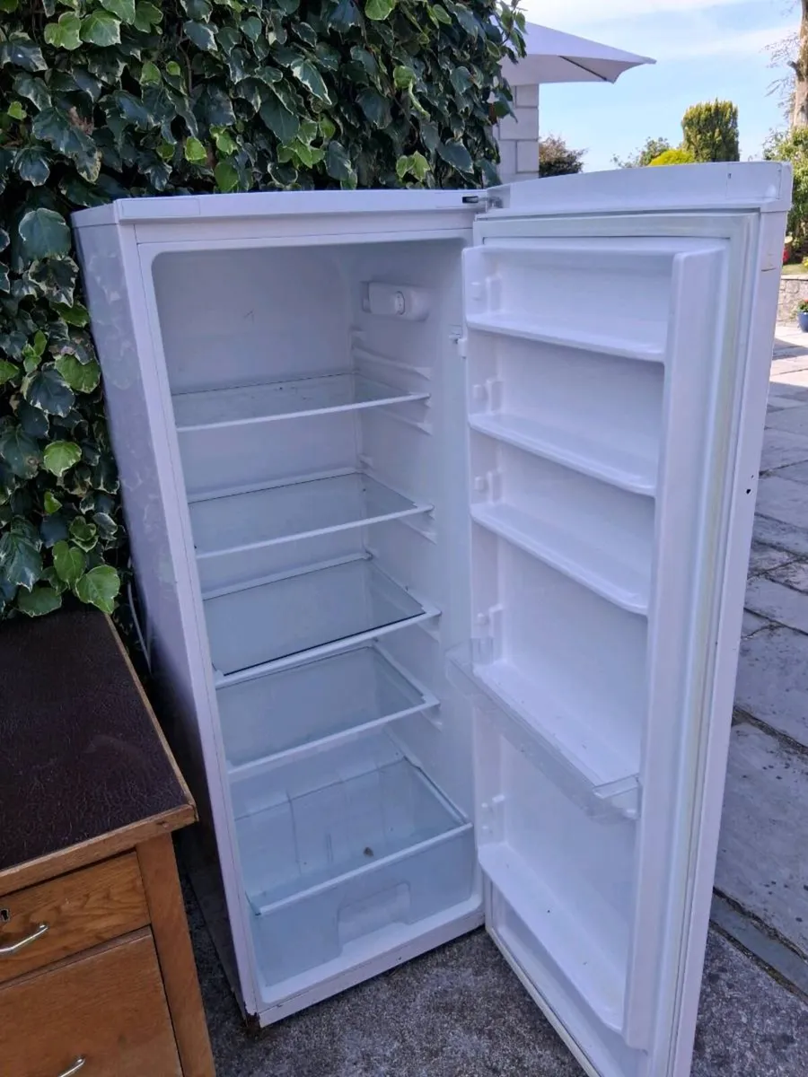 A Class Beka Fridge - Image 3