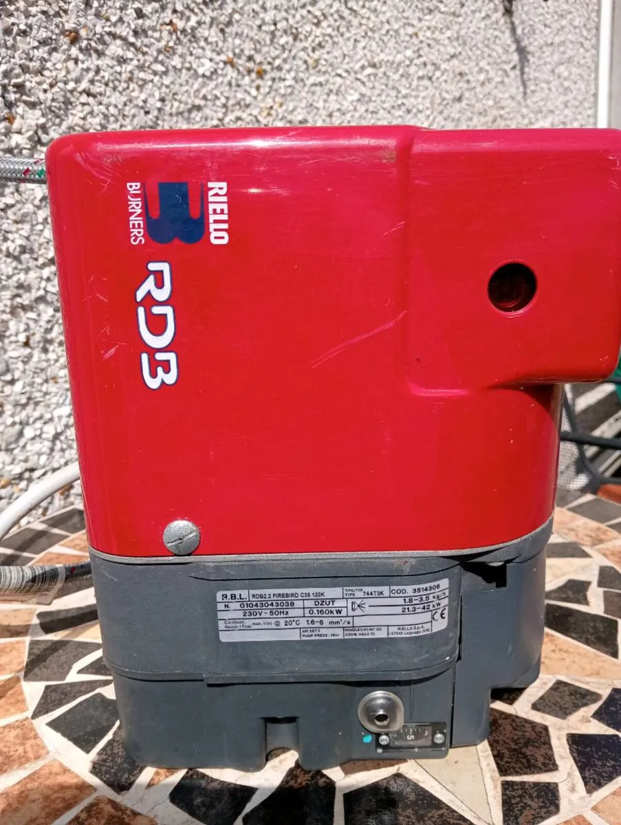 Reillo oil burner - Image 1