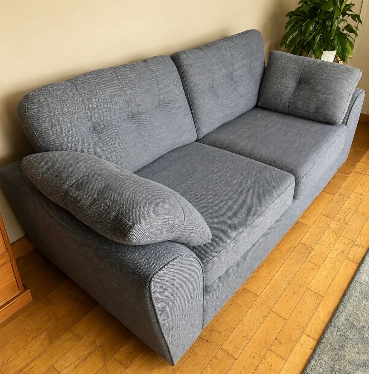 3 & 2 seater sofa set - Image 2