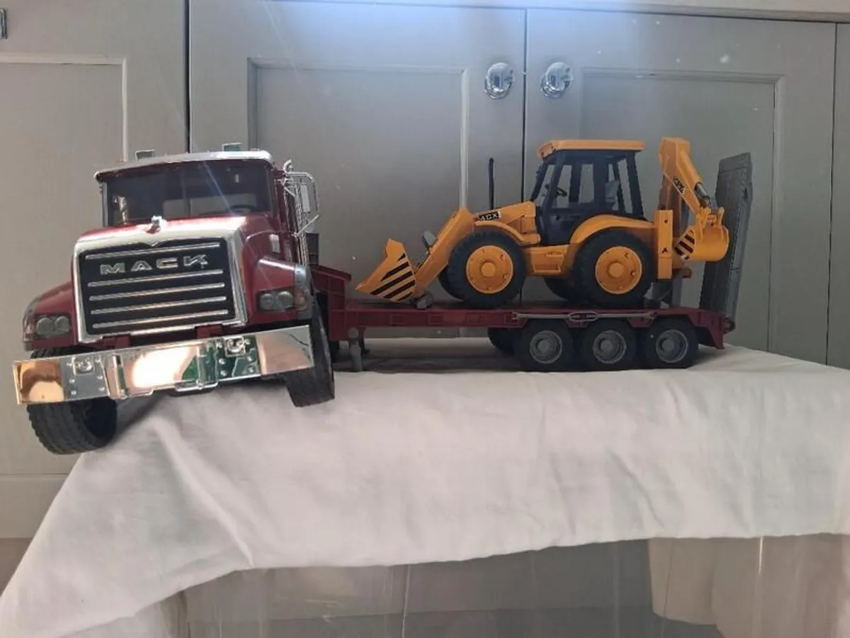 Bruder Mack Granite Truck with Low Loader & Digger - Image 4