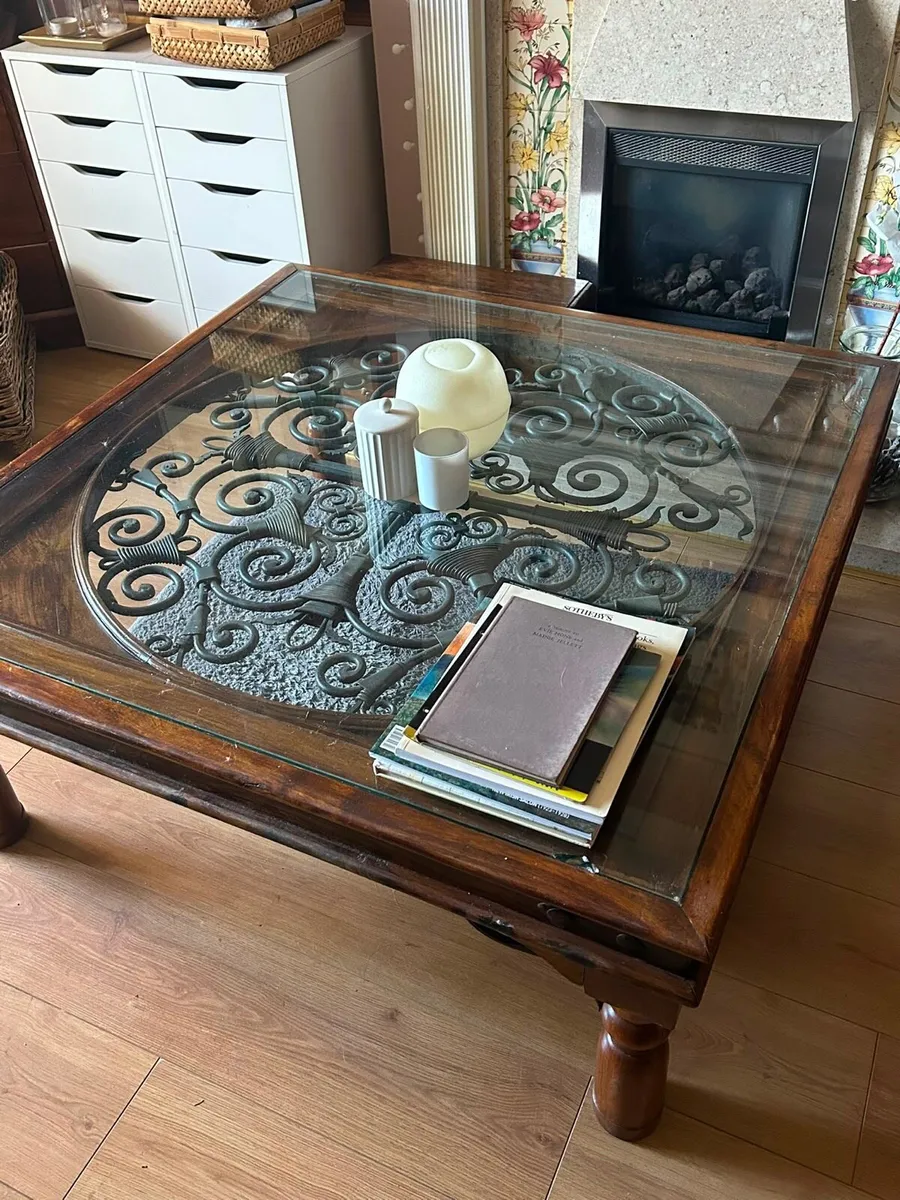 Wooden coffee table - free to take away - Image 2
