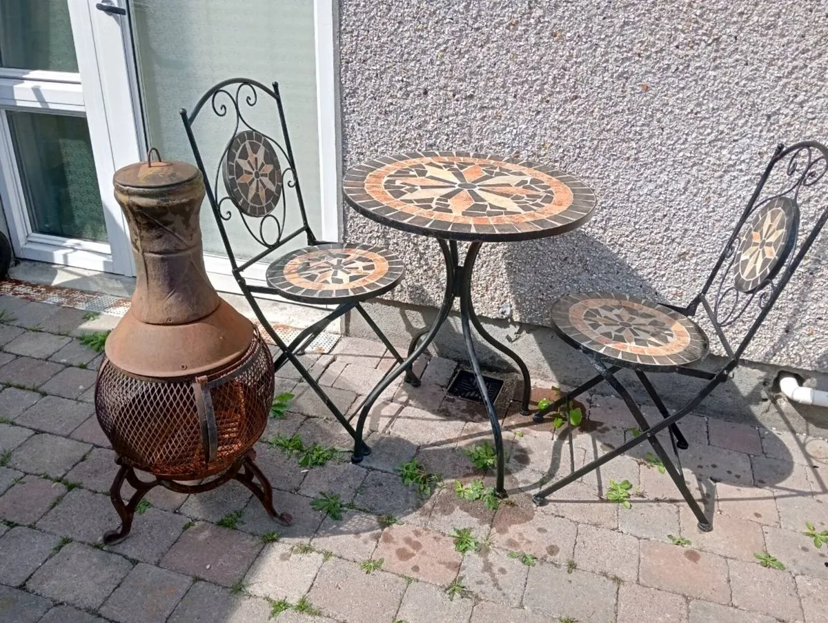 Garden table and 2 chairs garden stove - Image 4