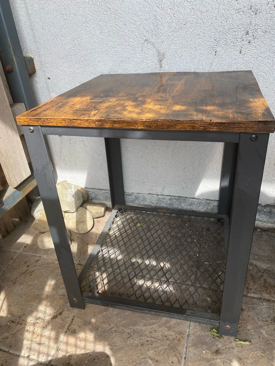 Coffee table - Image 1