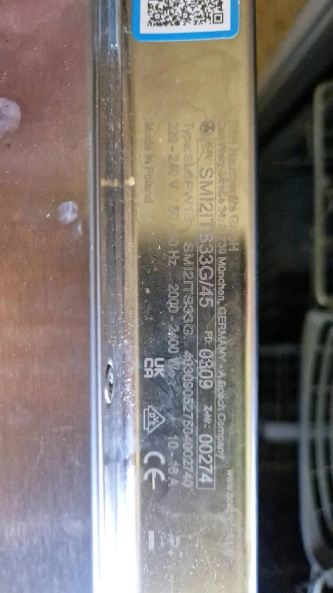 Bosch series 2 semi integrated dishwasher - Image 3