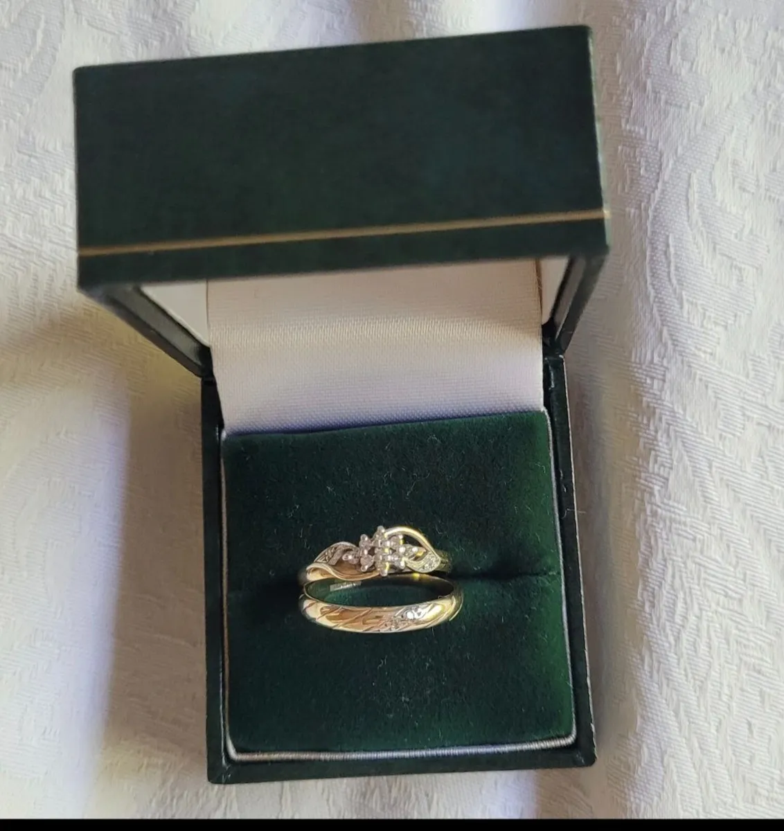 Engagement and wedding rings - Image 3