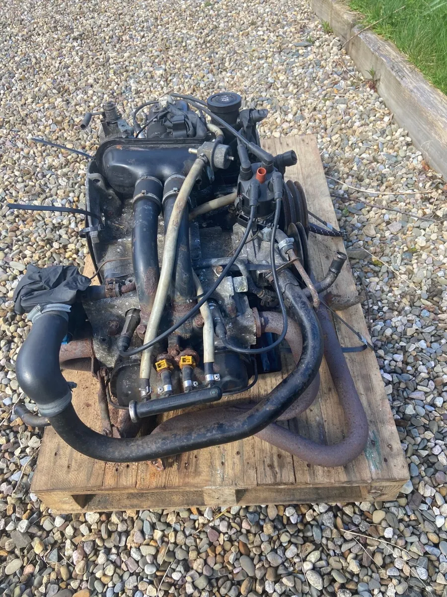 VW 2.1l engine - Image 2