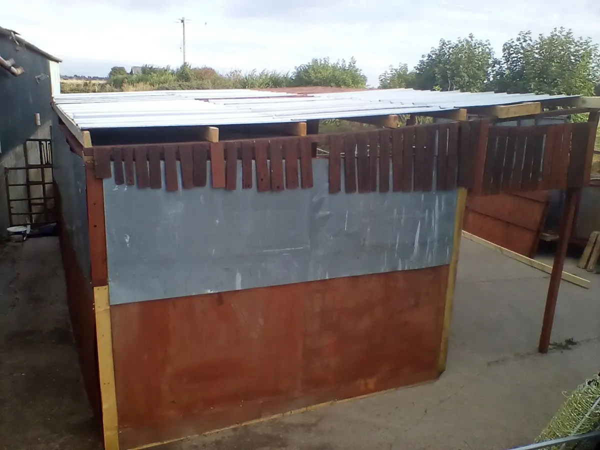 Shed - Image 3