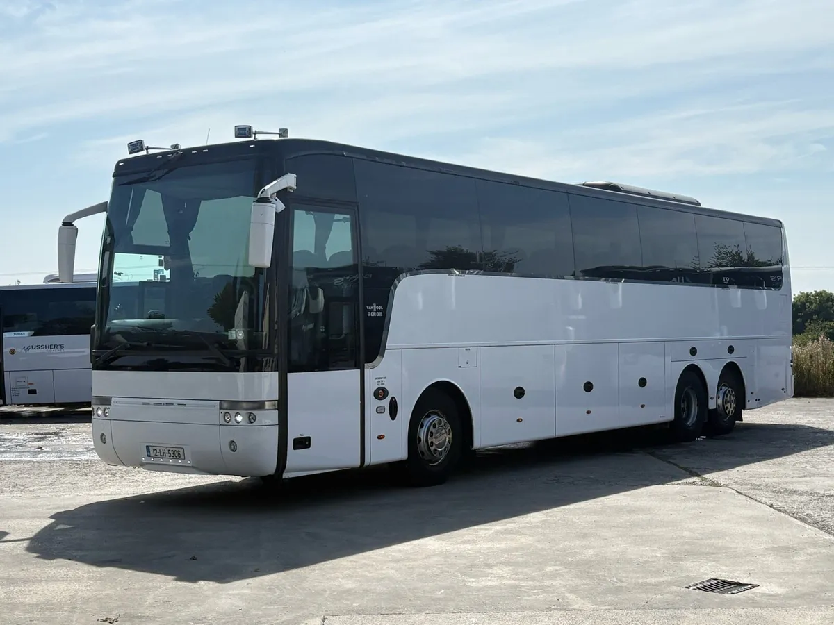 12 Volvo Vanhool T9 B13R - Image 2