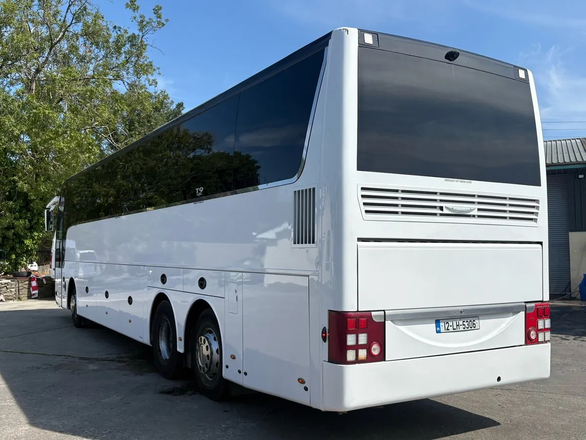 12 Volvo Vanhool T9 B13R - Image 3