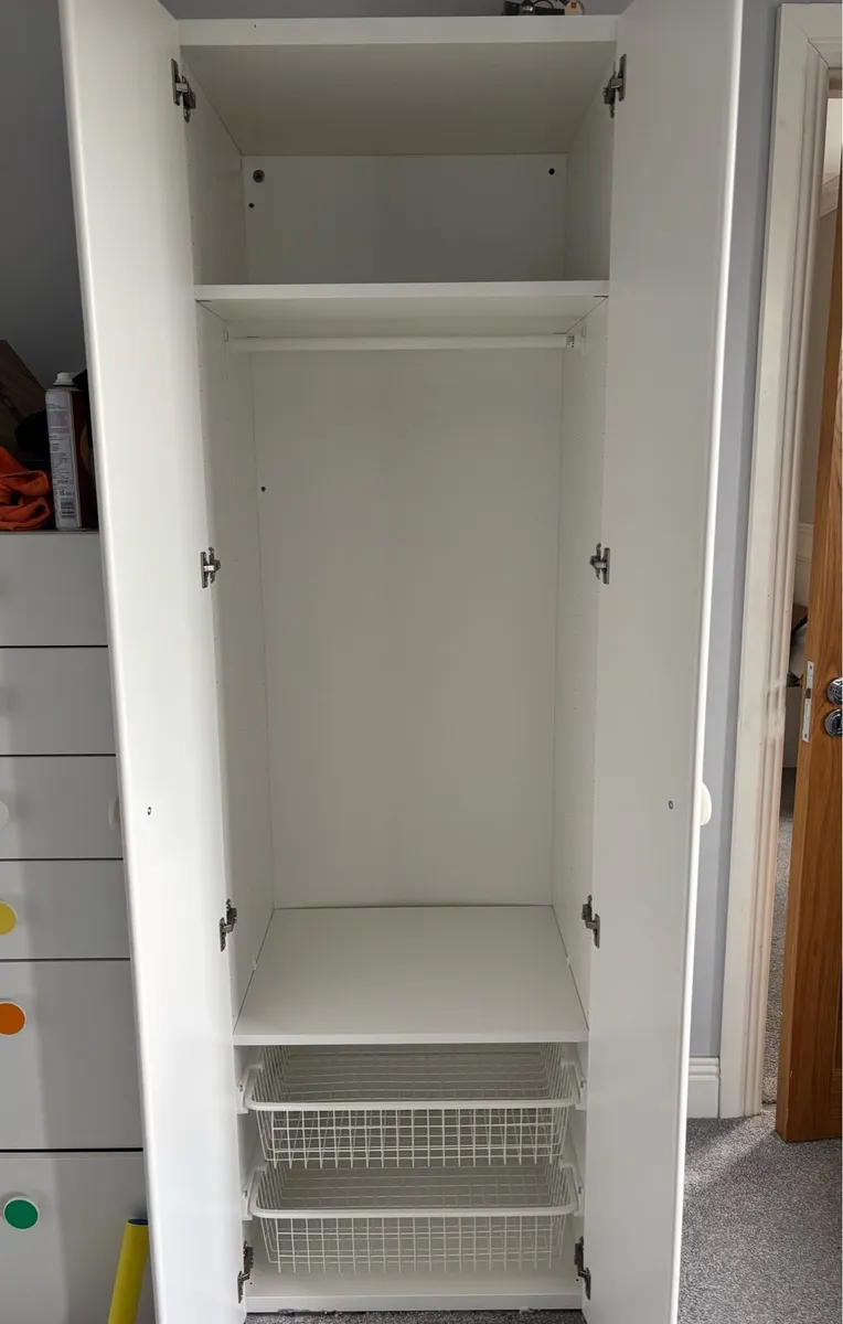 Kid’s wardrobe - Image 2