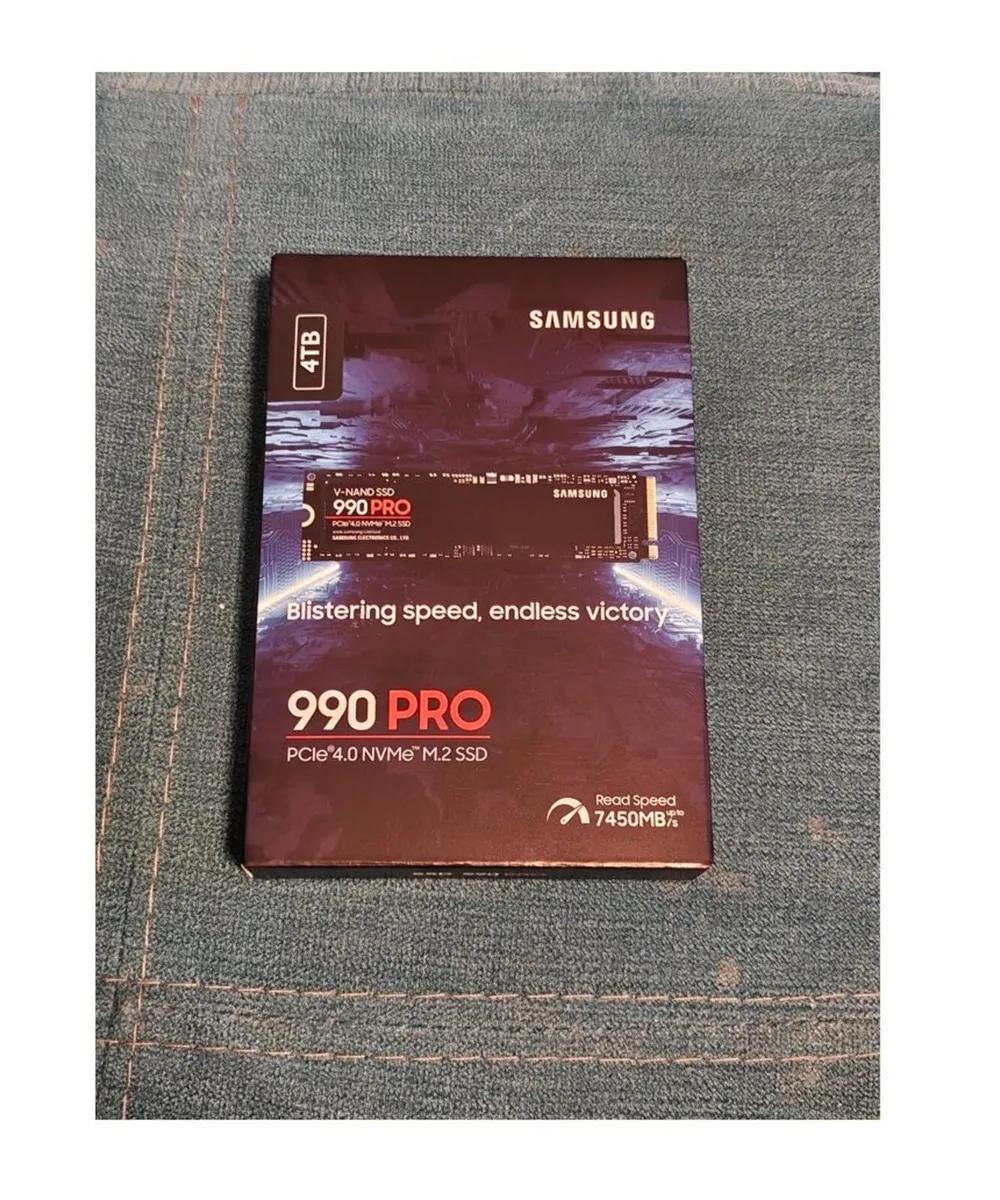 4TB Samsung 990 Pro NVMe SSD M.2