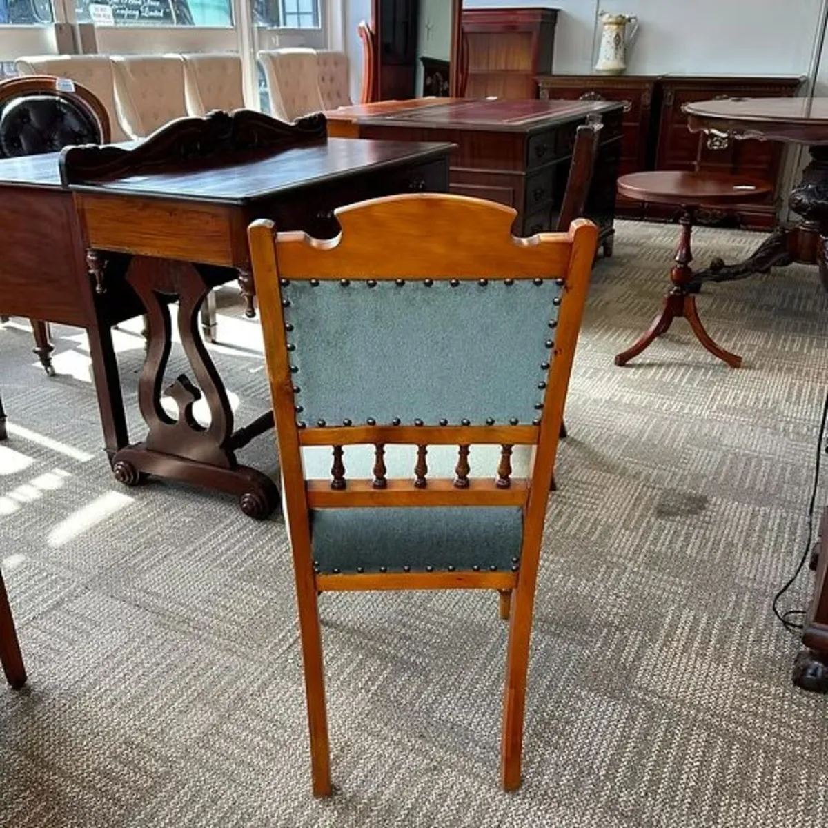 Classic regency-style mahogany occasional chair - Image 2