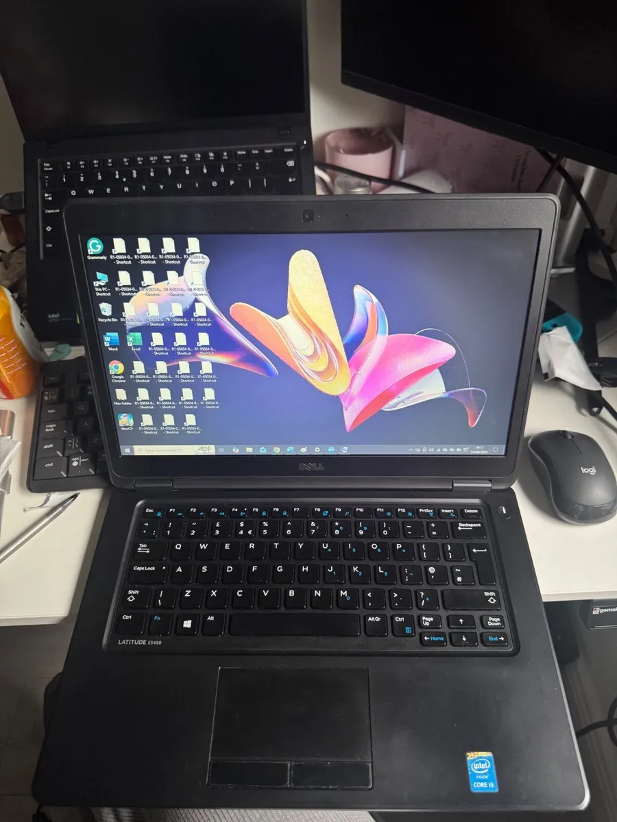 Refurbished Dell latitude E5450 laptop i5 222GB - Image 1