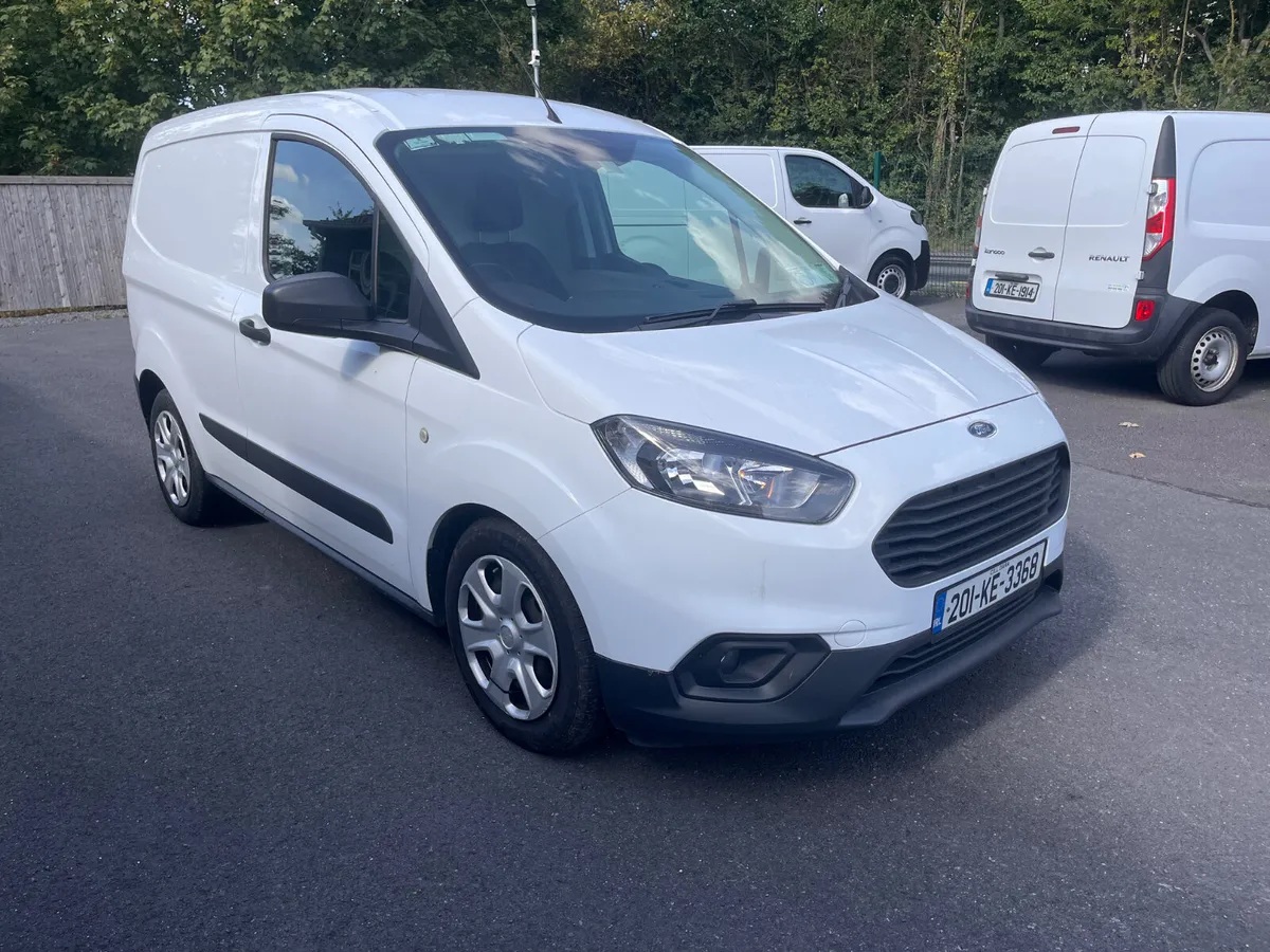 Ford Transit Courier 1.5L Diesel (1 Owner) - Image 3