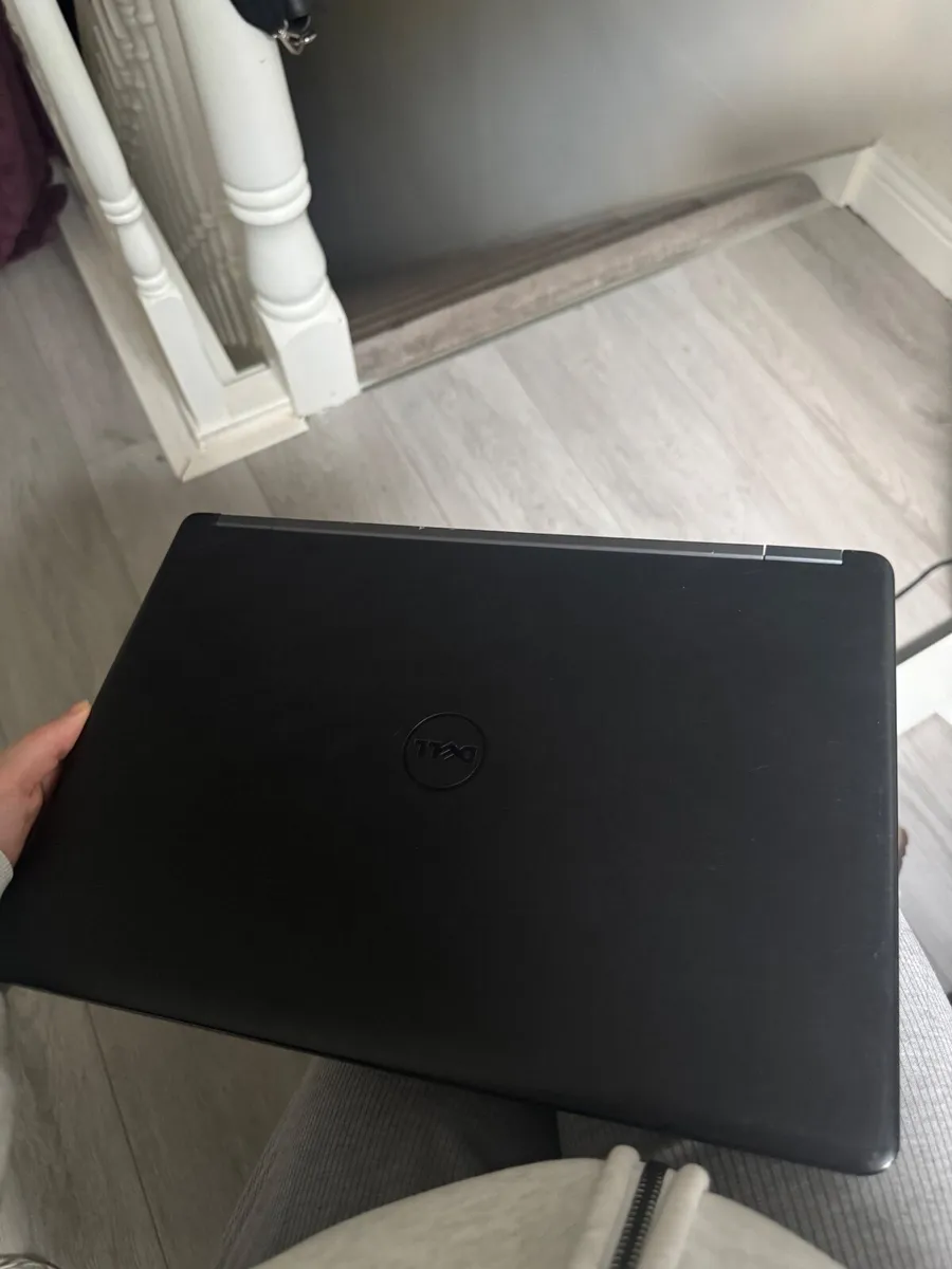 Refurbished Dell latitude E5450 laptop i5 222GB - Image 3
