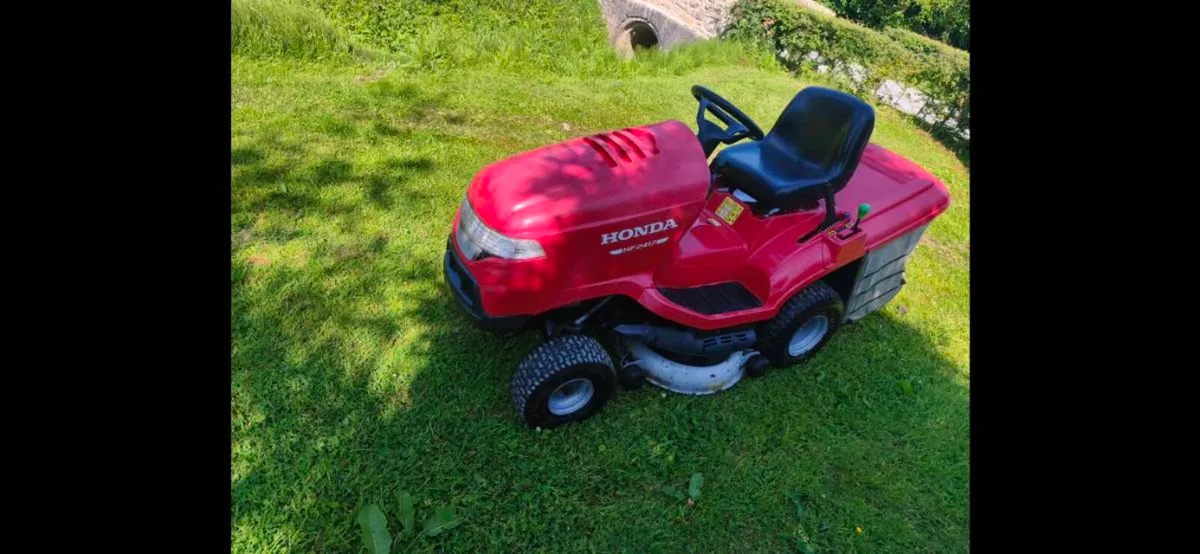 Ride on mower - Image 3